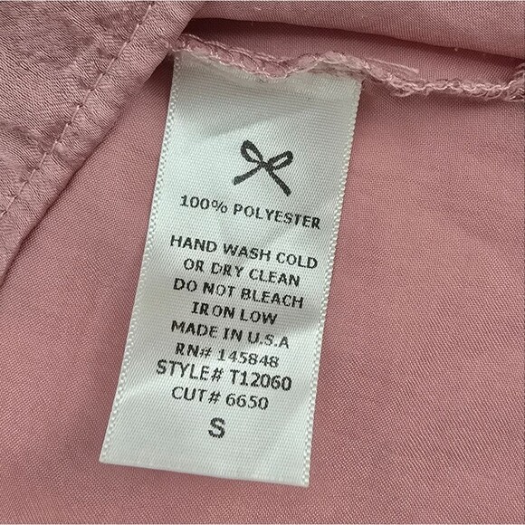 Everly Pink Cold Shoulder Top Blouse Size S - Picture 2 of 4